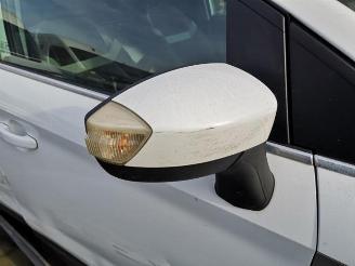 Ford Kuga  picture 16