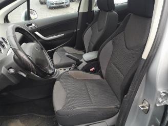 Peugeot 308 308 (4A/C), Hatchback, 2007 / 2015 1.6 VTI 16V picture 2