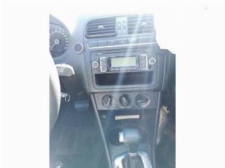 Volkswagen Polo Polo V (6R), Hatchback, 2009 / 2017 1.6 TDI 16V 90 picture 8