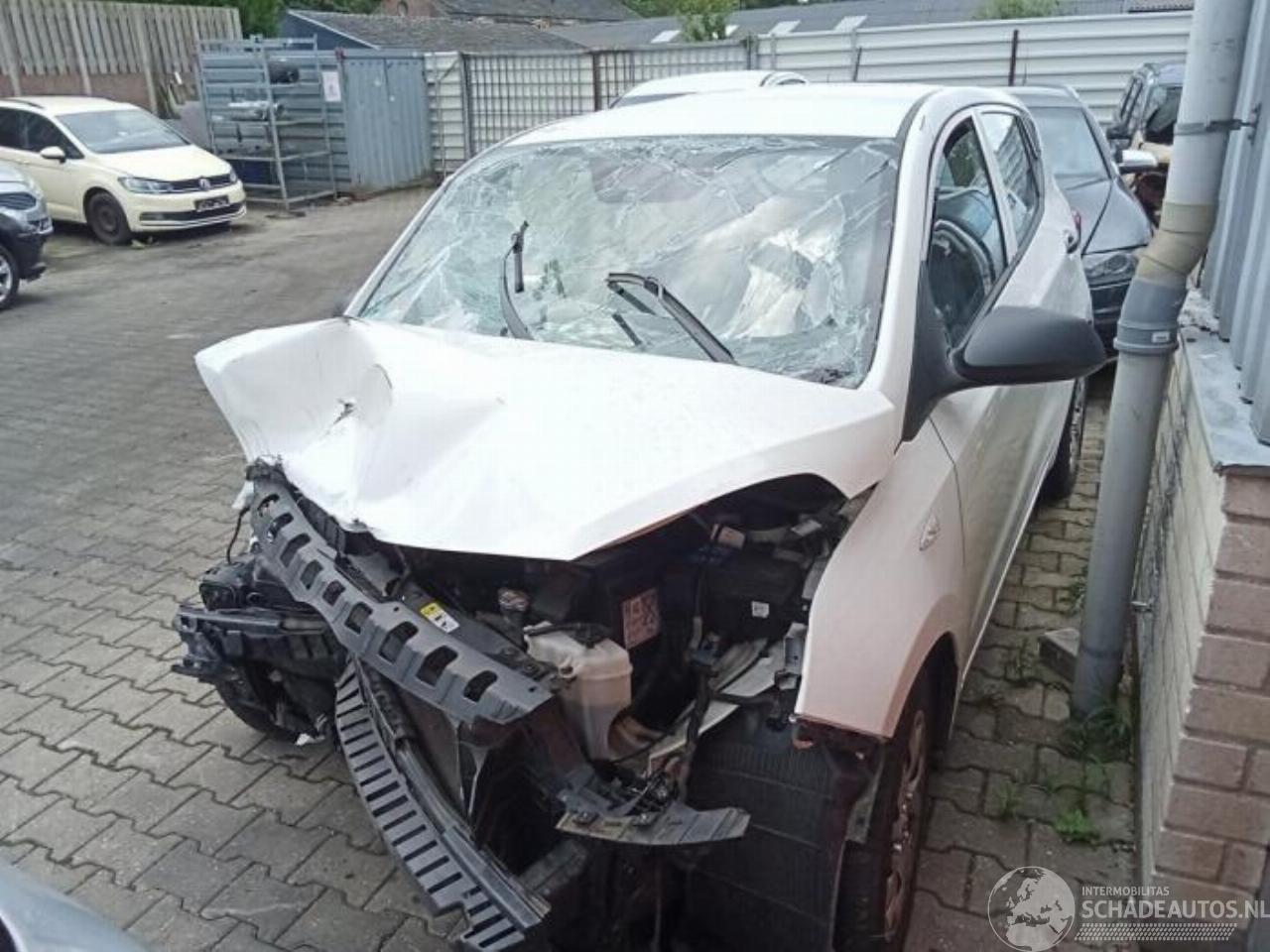 Hyundai I-10 i10 (B5), Hatchback, 2013 / 2019 1.0 12V