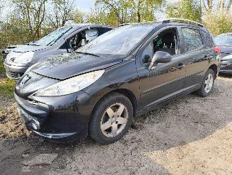 Uttjänta bilar auto Peugeot 207 SW 1.4 VTi XS 2009/5