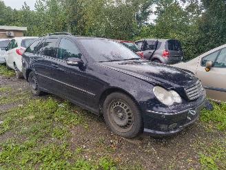 Uttjänta bilar auto Mercedes C-klasse Combi 230 Avantgarde 2006/8