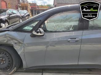 Volkswagen ID.3 ID.3 (E11/E12), Hatchback 5-drs, 2019 First, Life, Pro 58 kWh picture 5