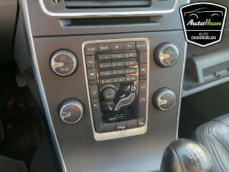 Volvo V-60 V60 I (FW/GW), Combi, 2010 / 2018 1.6 T3 16V picture 13