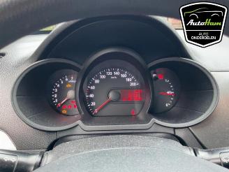 Kia Picanto Picanto (TA), Hatchback, 2011 / 2017 1.0 12V picture 15