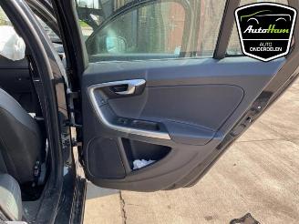 Volvo V-60 V60 I (FW/GW), Combi, 2010 / 2018 2.0 D4 16V picture 20