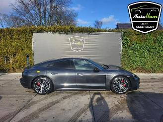 Porsche Taycan Taycan (Y1A), Sedan, 2019 4S picture 2