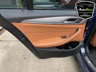 BMW 5-serie 5 serie Touring (G31), Combi, 2017 520i 2.0 TwinPower Turbo 16V picture 24