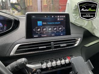 Peugeot 5008 5008 II (M4/MC/MJ/MR), MPV, 2016 / 2024 1.2 12V e-THP PureTech 130 picture 19