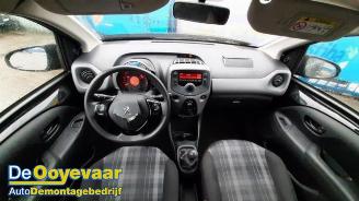 Peugeot 108 108, Hatchback, 2014 1.0 12V VVT-i picture 2