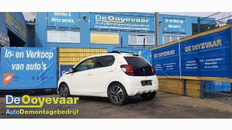 Peugeot 108 108, Hatchback, 2014 1.0 12V VVT-i picture 6
