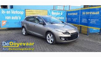 Vrakbiler auto Renault Mégane Megane III Grandtour (KZ), Combi 5-drs, 2008 / 2016 1.5 dCi 110 2012/11