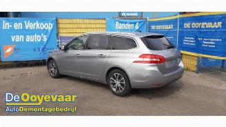 Peugeot 308 308 SW (L4/L9/LC/LJ/LR), Combi 5-drs, 2014 / 2021 1.2 12V e-THP PureTech 130 picture 5