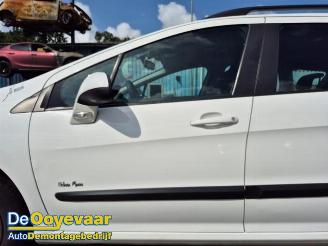 Peugeot 308 308 SW (4E/H), Combi 5-drs, 2007 / 2014 1.4 VTI 16V picture 5