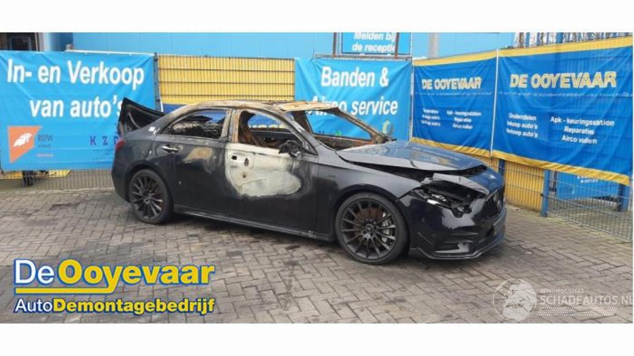 Mercedes A-klasse A-Klasse AMG (177.1), Sedan, 2018 / 2025 2.0 A-35 AMG Turbo 16V 4Matic