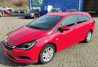 Unfallwagen Opel Astra Opel Astra ST 1.0 ECOTEC Turbo Dynamic 77kW S/S 2018/5