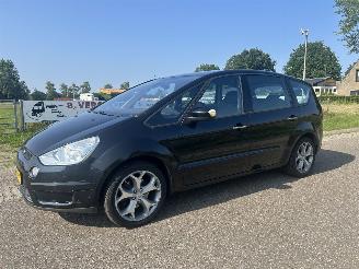 Ford S-Max 2.0 Titanium 5p. MOTORSCHADE ! picture 3