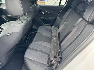 Peugeot 208 1.2  PureTech Allure Pack BJ 2022 32.596 KM picture 7