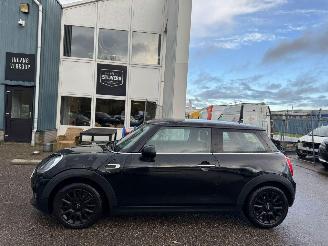 Mini One Mini 1.2 One bj 15 134790 km picture 2