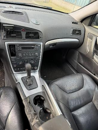 Volvo Xc-70 2.5 T Momentum picture 11