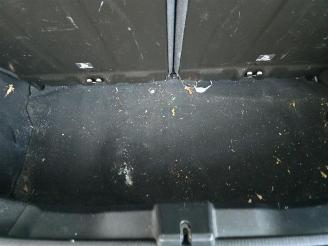 Peugeot 108 108, Hatchback, 2014 1.0 12V VVT-i picture 13