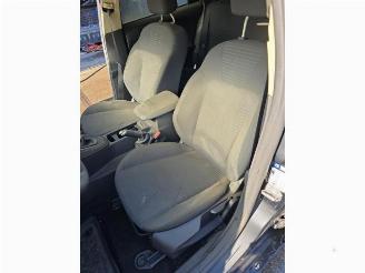 Ford Focus Focus 3 Wagon, Combi, 2010 / 2020 1.0 Ti-VCT EcoBoost 12V 125 picture 17