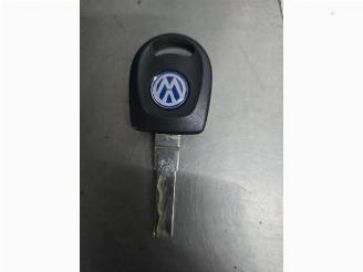 Uttjänta bilar auto Volkswagen Up! Up! (121), Hatchback, 2011 1.0 12V 60 2014/5