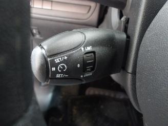 Peugeot 208  picture 45