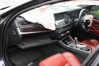 BMW M5 M5 (F10), Sedan, 2011 / 2016 4.4 V8 32V TwinPower Turbo picture 30