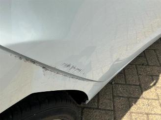 Ford Fiesta Fiesta 6 (JA8), Hatchback, 2008 / 2018 1.0 EcoBoost 12V 125 picture 18