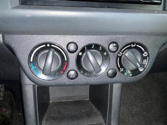 Suzuki Swift Swift (ZA/ZC/ZD1/2/3/9), Hatchback, 2005 / 2011 1.3 VVT 16V picture 16