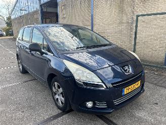 uszkodzony samochody osobowe Peugeot 5008 1.6 THP ST 7 PERSOONS 2010/4