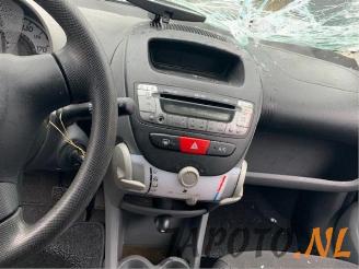 Toyota Aygo Aygo (B10), Hatchback, 2005 / 2014 1.0 12V VVT-i picture 11