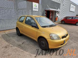 Toyota Yaris Yaris (P1), Hatchback, 1999 / 2005 1.0 16V VVT-i picture 6