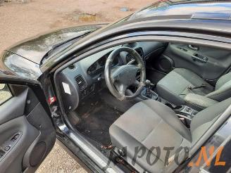 Mitsubishi Carisma Carisma, Hatchback, 1995 / 2006 1.6i 16V picture 9