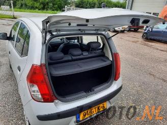 Hyundai I-10 i10 (F5), Hatchback, 2007 / 2013 1.1i 12V picture 10