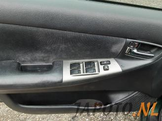 Toyota Corolla Corolla (E12), Sedan, 2001 / 2007 1.6 16V VVT-i picture 11