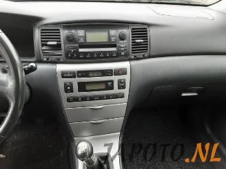 Toyota Corolla Corolla (E12), Sedan, 2001 / 2007 1.6 16V VVT-i picture 13