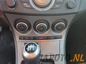 Mazda 3 3 (BL12/BLA2/BLB2), Sedan, 2008 / 2014 1.6i MZR 16V picture 18