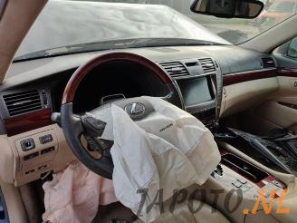 Lexus LS LS (F4), Sedan, 2006 / 2017 460 4.6 32V VVT-i picture 13