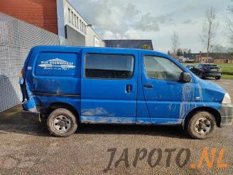 Toyota Hi-Ace HiAce II, Bus, 1995 / 2012 2.5 D4-D 117 4x4 picture 5