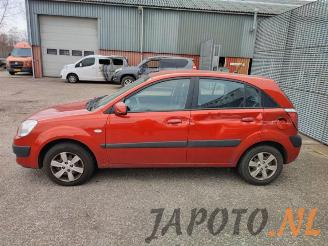Kia Rio Rio II (DE), Hatchback, 2005 / 2011 1.4 16V picture 2