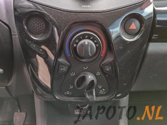 Toyota Aygo Aygo (B40), Hatchback, 2014 1.0 12V VVT-i picture 14