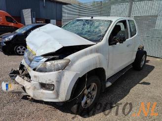 Isuzu D-Max D-Max (TFR/TFS), Pick-up, 2012 2.5 D Twin Turbo picture 1
