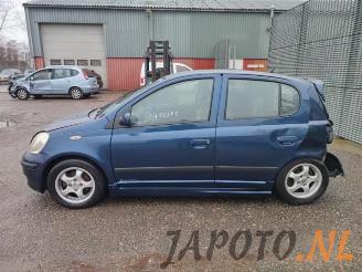 Toyota Yaris Yaris (P1), Hatchback, 1999 / 2005 1.3 16V VVT-i picture 2