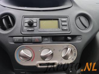 Toyota Yaris Yaris (P1), Hatchback, 1999 / 2005 1.3 16V VVT-i picture 11