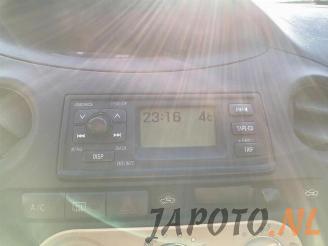 Toyota Yaris Yaris (P1), Hatchback, 1999 / 2005 1.3 16V VVT-i picture 17