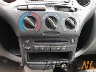 Toyota Yaris Yaris (P1), Hatchback, 1999 / 2005 1.0 16V VVT-i picture 11