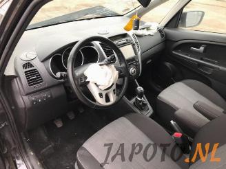 Kia Venga Venga, MPV, 2010 / 2019 1.6 CRDi VGT 16V picture 9
