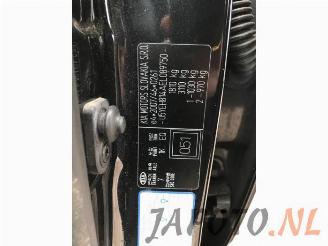 Kia Venga Venga, MPV, 2010 / 2019 1.6 CRDi VGT 16V picture 15